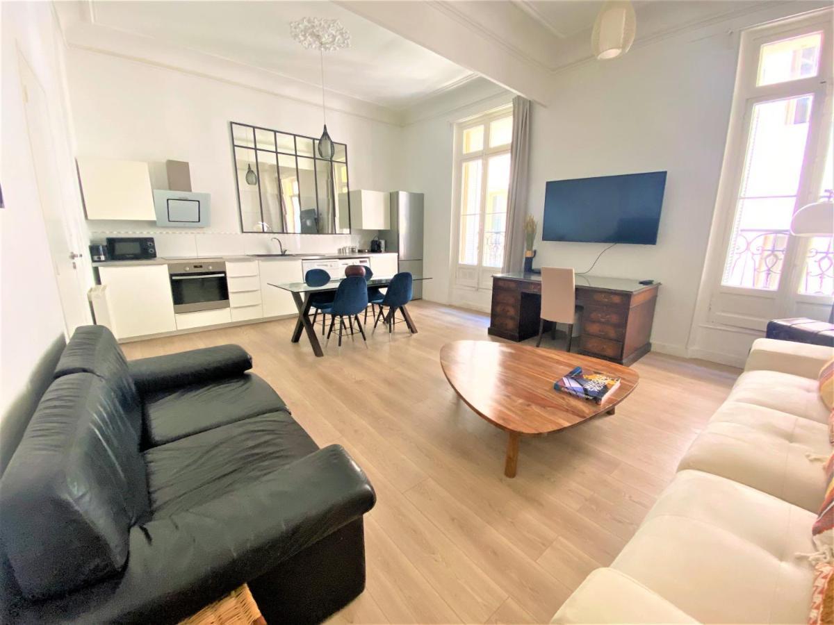 Sur Le Vieux Port: T3 De 80M2, Chic Et Confortable มาร์กเซย ภายนอก รูปภาพ